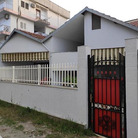 Klea Rooms Velipojë Dış mekan fotoğraf
