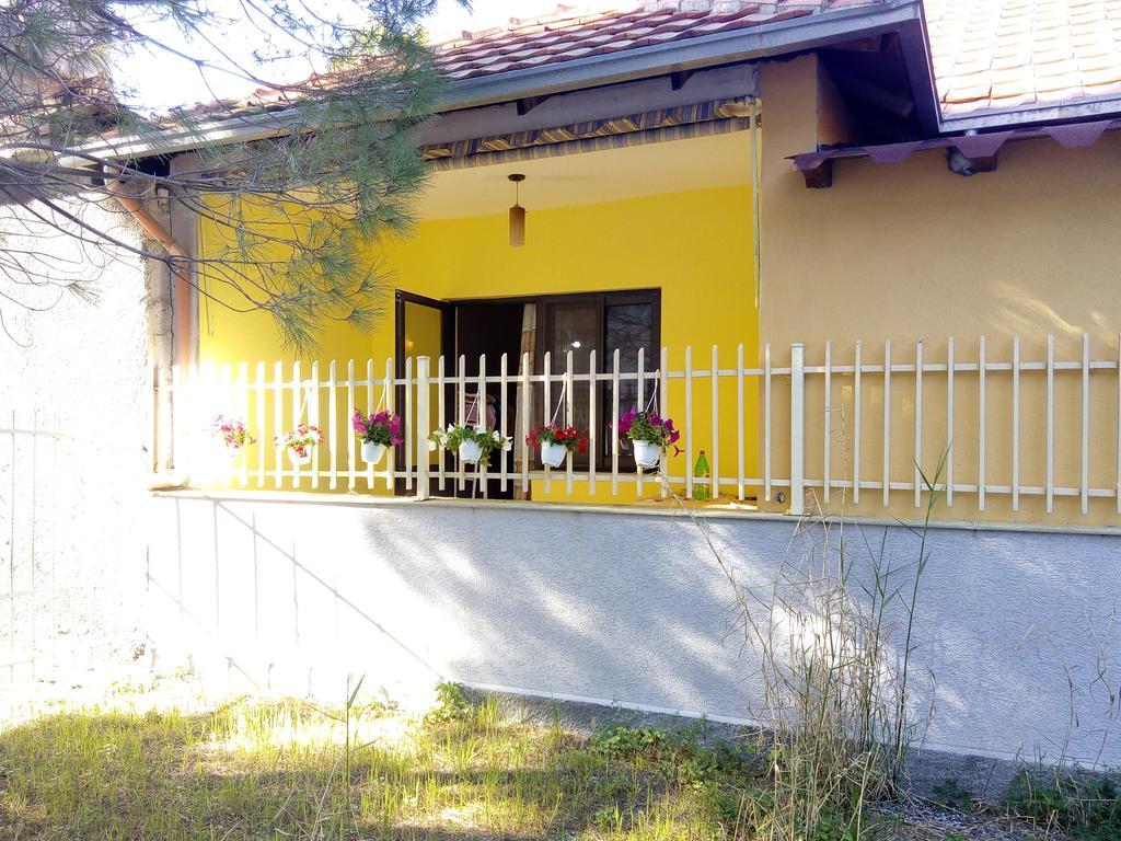 Klea Rooms Velipojë Dış mekan fotoğraf